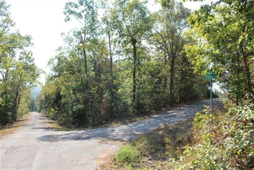 A map showing Lot 30, Block 3 in Cherokee Village, Sharp County, Arkansas, with symbols for electricity and water access.