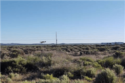 Oregon, Lake County, 20.00 Acres Christmas Valley Townsite W1/2 of the NE1/4 of the SE1/4 of Section 14, T27S, R18E. TERMS $491/Month