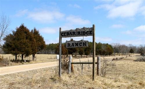 Missouri, Phelps County, 3.74 Acres Cedar Ridge Ranch, Creek. TERMS $160/Month