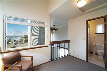 Sea Base Oregon Beach House - 1 Month Rental Deposit